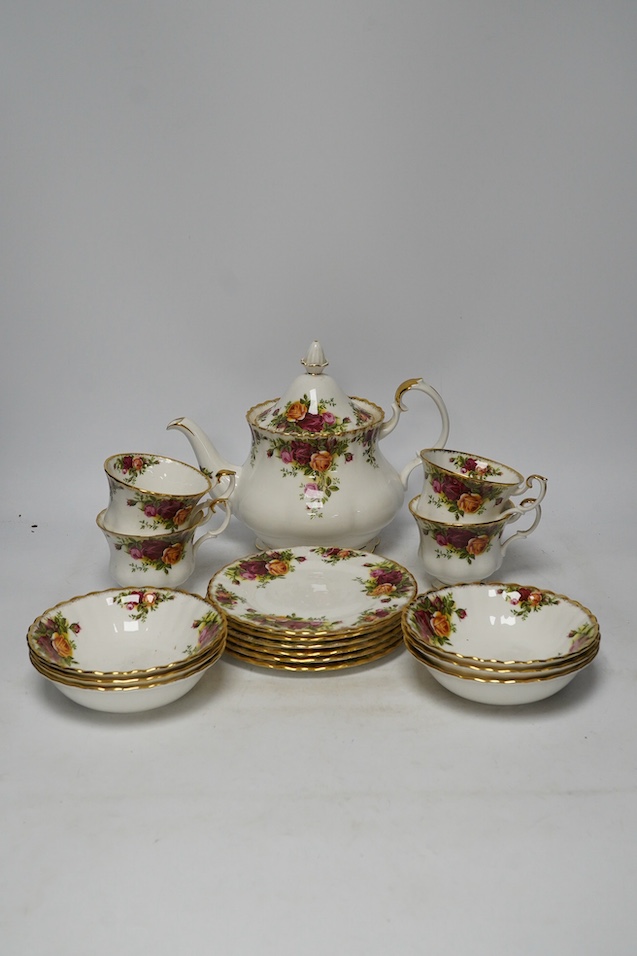 A Royal Albert 'Old Country Roses' tea service. Condition - good, some wear to gilding